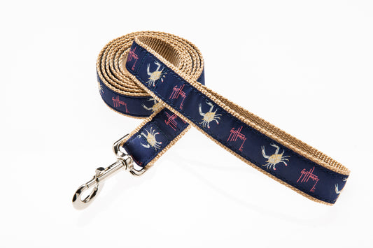 Crab on Navy Dog Leash