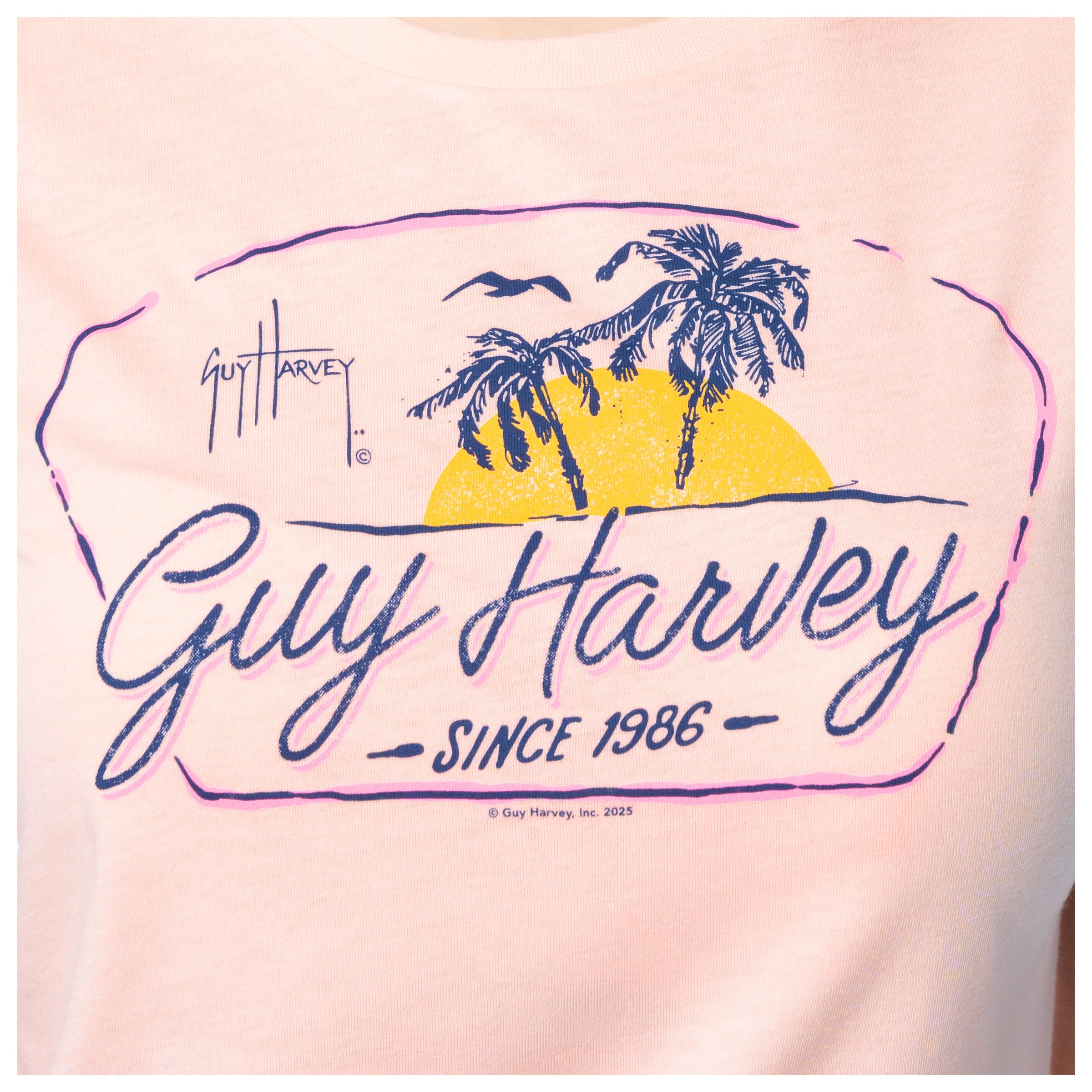 Women's Retro Scene Lightweight Crew Neck T-Shirt