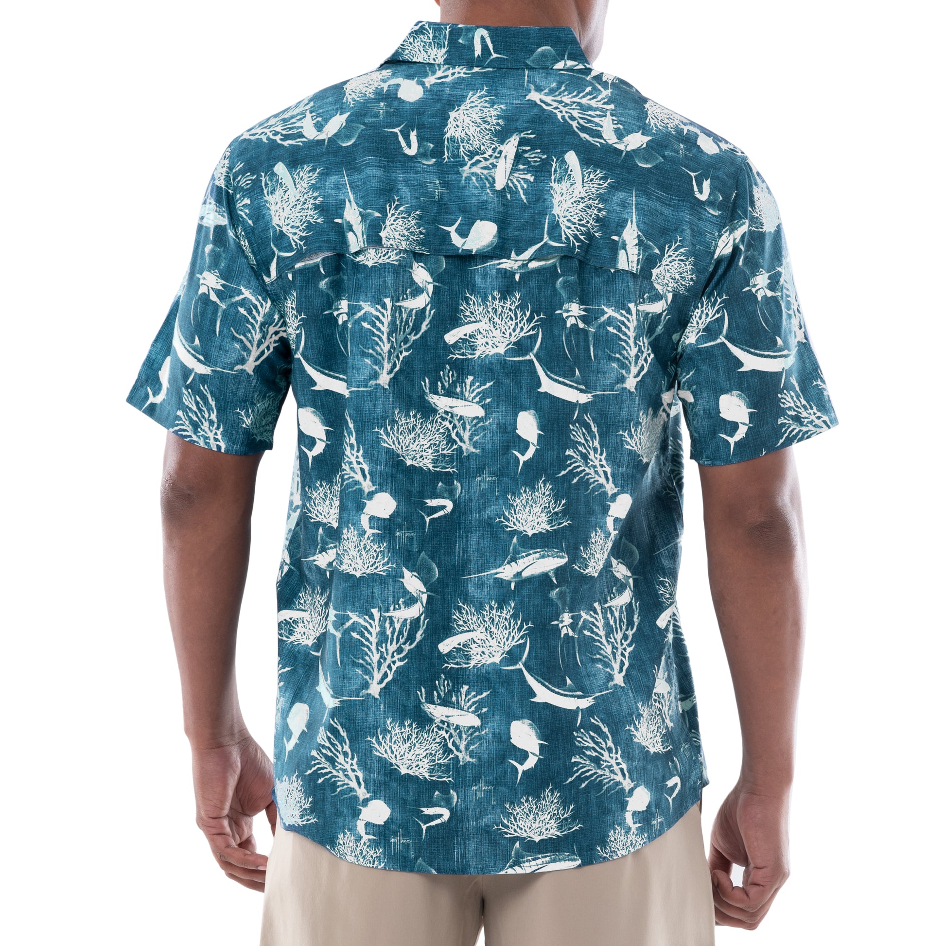 Guy Harvey | Men's Denim Shells Short Sleeve Fishing Shirt, Bright White, Small